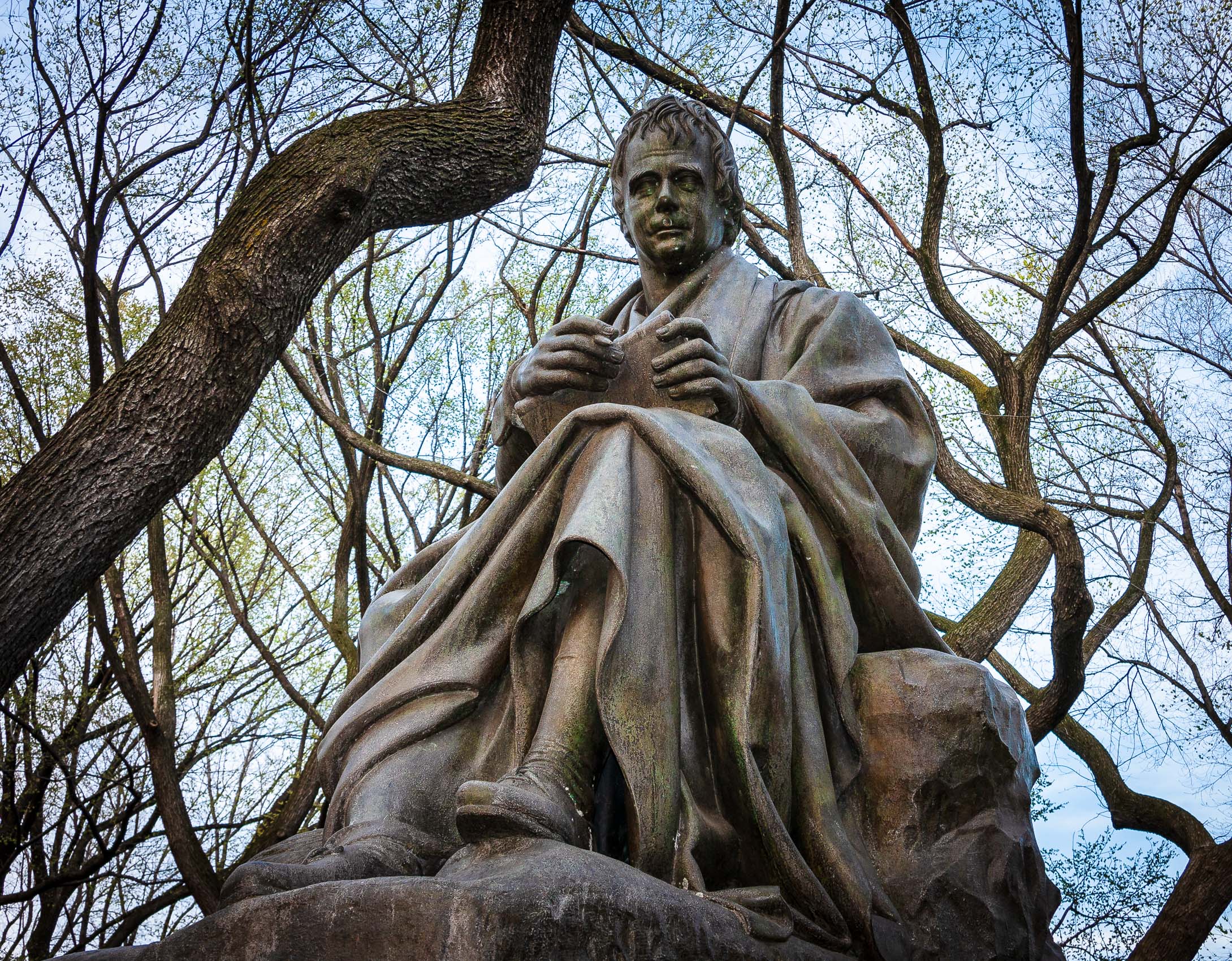 Statue of Sir Walter Scott in Central Park, New York City. NY022