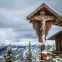 Crucifix by the Berggasthaus Herzogstand below the Martinskopf in the Bavarian Alps, Germany. BV020