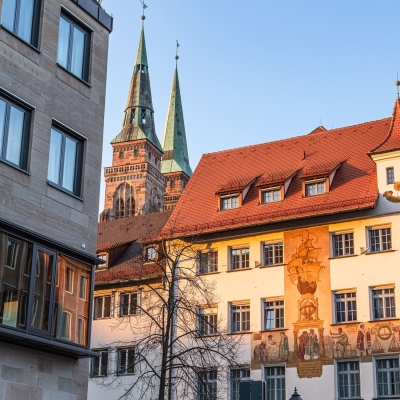 Nuremberg Chamber of Commerce building with 'Merchants' Caravan' mural, Germany. N006