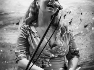 Whitney Moore, of 'Queen Bee and the Honeylovers', Asheville, North Carolina, USA. CM003