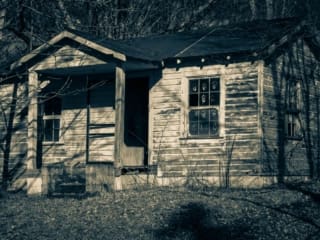 Duotone of wooden house, Mitchell County, North Carolina, USA. CM019