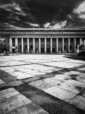 Caird Hall and City Square, Dundee, Scotland. DM010