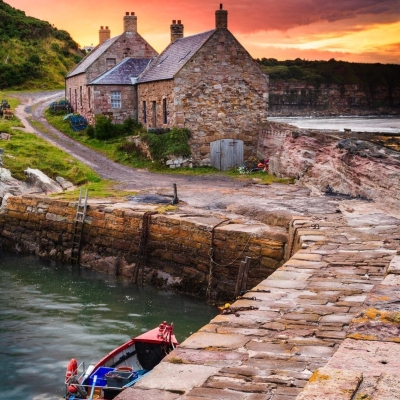 Cove Harbour, Berwickshire, Scotland. BD001 Cove Harbour, Berwickshire, Scotland.