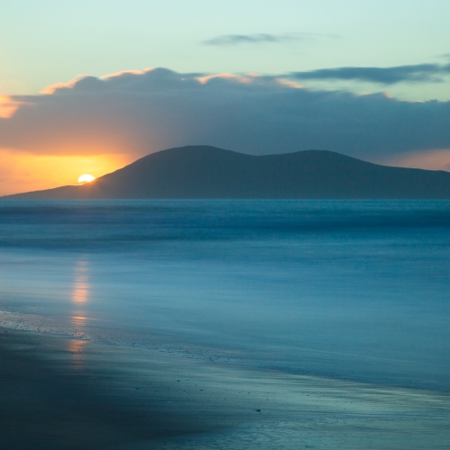 Sunset behind Toe Head from Luskentyre, Isle of Harris, Outer Hebrides, Scotland. HB014