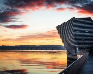 Sunset at the V&amp;A Dundee, Dundee, Scotland. DD140